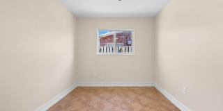 11371 NW 40th Place Gallery 19