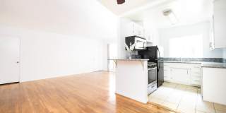 7245-51 Willoughby Ave. Gallery 1