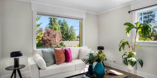 Updated 3-bedroom Bungalow Updated 3-bedroom Bungalow Gallery 1