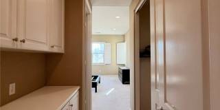 667 E Desert Willow Gallery 8