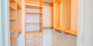 222 Karen Avenue Gallery 12