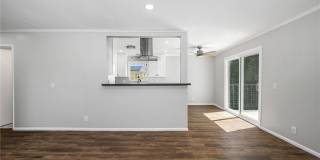 201 E 16th Street Gallery 10