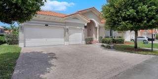 7871 SW 195th Ter Gallery 1