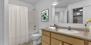 Penn Station Apartments Gallery 2