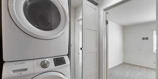 SD: Comfortable 2BD/2BA Condo in Golden Hill with A/C, Reserved Parking & In-Unit Laundry Gallery 8