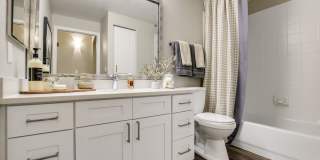 Desert Club Apartments Gallery 8