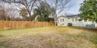 Charming 2 BR / 1 Bath in highly desirable Terrell Heights of San Antonio! Gallery 28