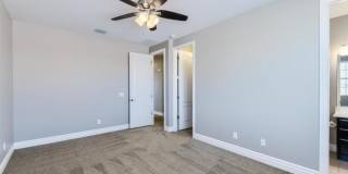 5104 S Salk Lane Gallery 22