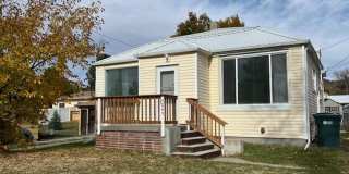 3 Bedroom/ 1.5 Bath House on West End 3 Bedroom/ 1.5 Bath House on West End Gallery 1