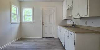 3 Beds 1 Bath Home in Shawnee! Gallery 12