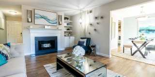 Lake House at Martin's Landing Gallery 7