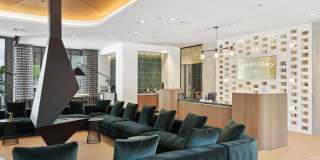 Starlight Gallery 28