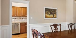214 E UNIVERSITY Parkway Gallery 17