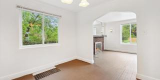 $1250 3 bedroom bungalow Gallery 8