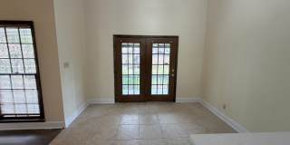 Beautiful 3 Bedroom 2.5 Bath Home in New Wood Valley Gallery 31