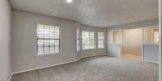 For Lease: Large updated home in Moore! Storm Shelter included! Gallery 7