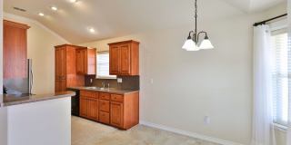 3/2/2 near Golf Course! Gallery 26