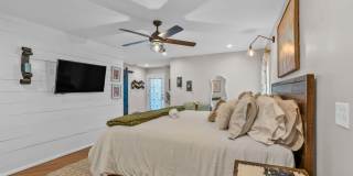 4402 E TURNEY Avenue Gallery 19