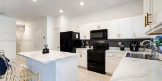 1181 SW 7th Ct Gallery 6