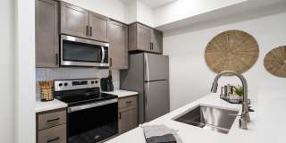 The Oliveen Gallery 54