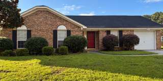 3 bed 2 bath/Fenced yard. Convenient to I-95, Richmond Hill schools, and shopping. Gallery 1