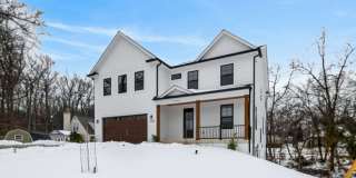 Spacious New Build in Quiet Glenmont / Silver Spring - Available Now Gallery 49