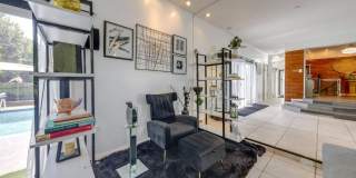 Spacious 3-Bedroom West Park Home with Private Pool Spacious 3-Bedroom West Park Home with Private Pool Gallery 15