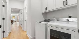 4102 W Olive Street Gallery 11