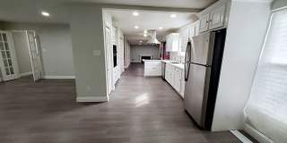 Spacious 2 Story Home With Lincoln Schools Gallery 3