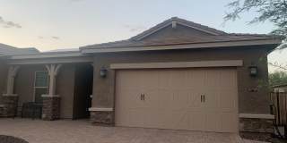 Gorgeous 5 Bed 3.5 Bath 3 Car garage home with private pool + SOLAR in gated community in Peoria Gallery 4