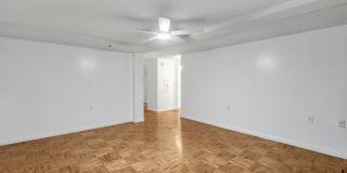 357 Commercial Street Gallery 7
