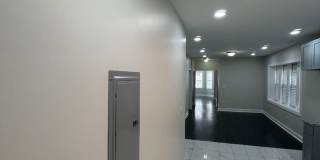 New renovation Spacious  South Shore 3bed room 1 bath units Gallery 56
