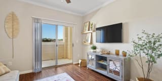 Mission Hills Apartments Gallery 13