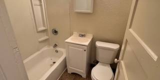 2120 Gold St Gallery 5