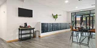 Maple Leaf Gallery 8