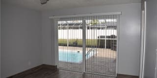 2443 SE 28th Street Gallery 9