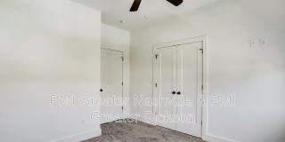 1113 Park St Gallery 29