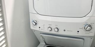 6717 Atlantic Ave Gallery 10