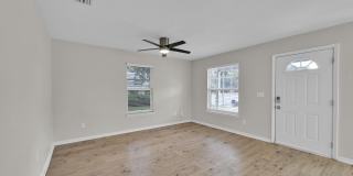 3702 WOOD CREEK Lane Gallery 6