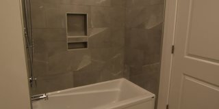 3833 N Broadway Gallery 267