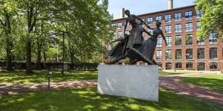 200 Market Street unit: 4504 Gallery 20