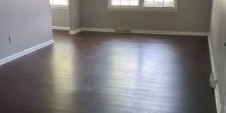2517 Thoroughbred Drive Gallery 2