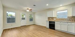 1531 Parkfiled Cir 78664 | 3 Bed 2.5 Bath 1 Car garage $1800 Gallery 12