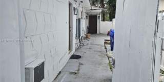 5712 Hollywood Blvd Gallery 14