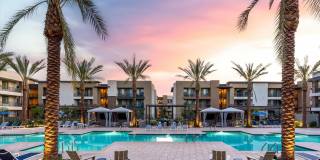 Acero on Roosevelt Gallery 12