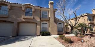 Charming  Light-Filled 3 Bed Townhome with Community Pool! Gallery 1