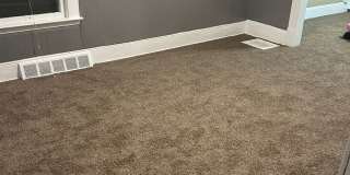 4bd Single Cash Pay/Section 8 *1/2 OFF SECURITY DEPOSIT SPECIAL* Gallery 6
