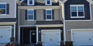Like New Town Home in Kellerton Place, Monroe! Gallery 1