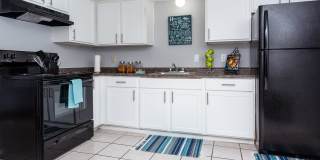 Las Lomas Apartments - Affordable Housing Gallery 8