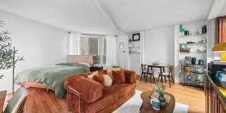 224-30 W RITTENHOUSE SQUARE Gallery 6